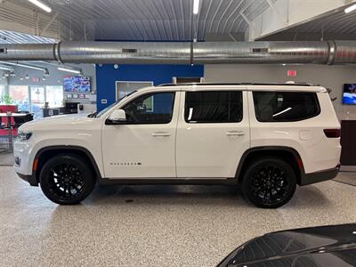 2022 Jeep Wagoneer Series III   - Photo 6 - Grand Rapids, MI 49504