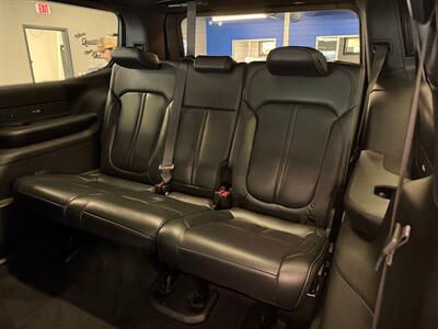 2022 Jeep Wagoneer Series III   - Photo 27 - Grand Rapids, MI 49504