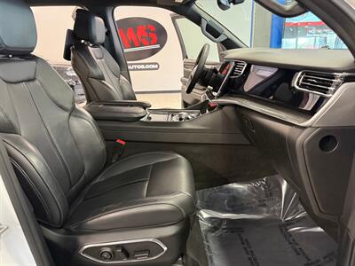 2022 Jeep Wagoneer Series III   - Photo 17 - Grand Rapids, MI 49504