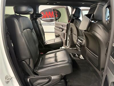 2022 Jeep Wagoneer Series III   - Photo 16 - Grand Rapids, MI 49504