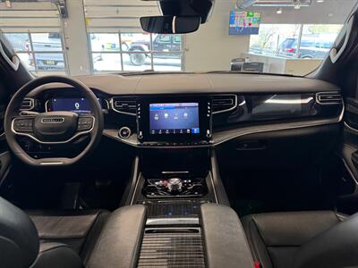 2022 Jeep Wagoneer Series III   - Photo 41 - Grand Rapids, MI 49504