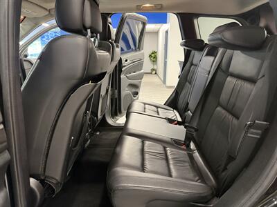 2013 Jeep Grand Cherokee Laredo - Photo 28 - Grand Rapids, MI 49504