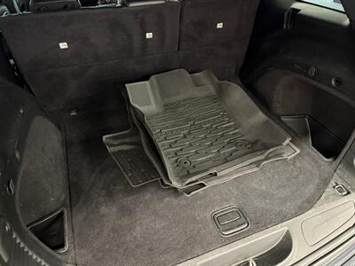 2017 Jeep Grand Cherokee Laredo   - Photo 15 - Grand Rapids, MI 49504
