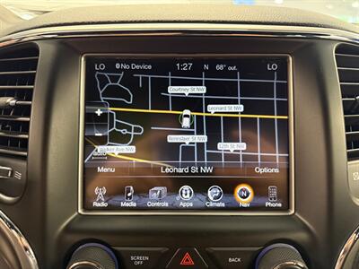 2017 Jeep Grand Cherokee Laredo   - Photo 24 - Grand Rapids, MI 49504