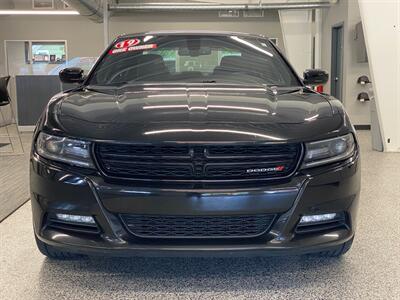 2019 Dodge Charger SXT   - Photo 2 - Grand Rapids, MI 49504