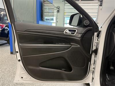 2020 Jeep Grand Cherokee Altitude - Photo 17 - Grand Rapids, MI 49504