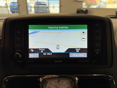 2015 Chrysler Town and Country Touring   - Photo 24 - Grand Rapids, MI 49504