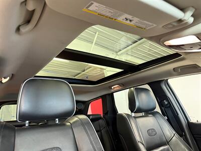 2012 Jeep Grand Cherokee Overland - Photo 13 - Grand Rapids, MI 49504