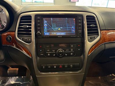 2012 Jeep Grand Cherokee Overland - Photo 28 - Grand Rapids, MI 49504