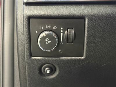 2012 Jeep Grand Cherokee Overland - Photo 35 - Grand Rapids, MI 49504