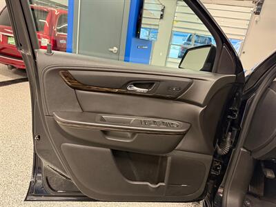 2015 GMC Acadia Denali - Photo 39 - Grand Rapids, MI 49504