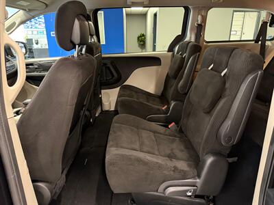 2014 Dodge Grand Caravan SXT - Photo 19 - Grand Rapids, MI 49504