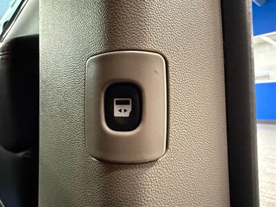 2014 Dodge Grand Caravan SXT - Photo 15 - Grand Rapids, MI 49504