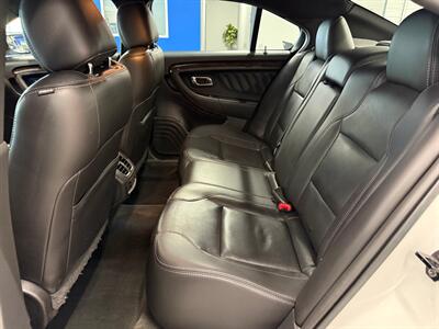 2015 Ford Taurus Limited   - Photo 22 - Grand Rapids, MI 49504