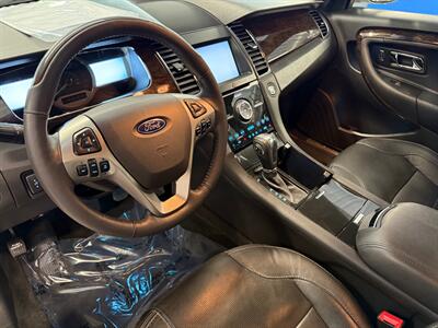 2015 Ford Taurus Limited   - Photo 25 - Grand Rapids, MI 49504