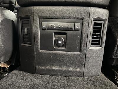 2014 RAM 1500 Laramie   - Photo 13 - Grand Rapids, MI 49504