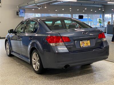 2013 Subaru Legacy 2.5i Premium   - Photo 5 - Grand Rapids, MI 49504