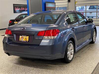 2013 Subaru Legacy 2.5i Premium   - Photo 7 - Grand Rapids, MI 49504