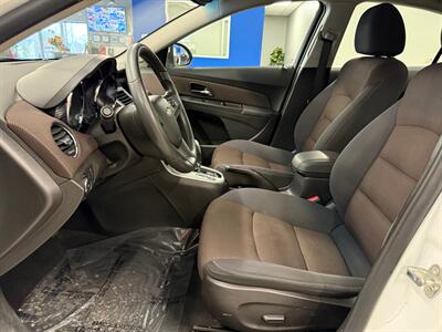 2015 Chevrolet Cruze 1LT Auto   - Photo 20 - Grand Rapids, MI 49504