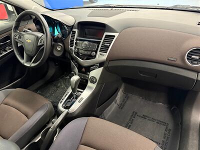 2015 Chevrolet Cruze 1LT Auto   - Photo 11 - Grand Rapids, MI 49504