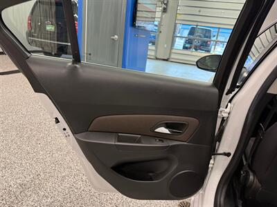 2015 Chevrolet Cruze 1LT Auto   - Photo 18 - Grand Rapids, MI 49504