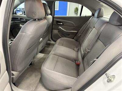 2015 Chevrolet Malibu LS   - Photo 15 - Grand Rapids, MI 49504