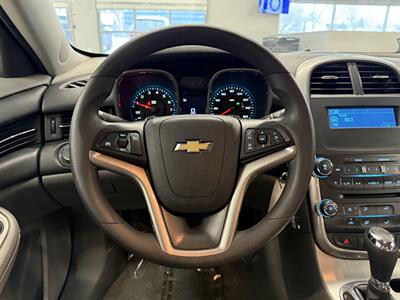 2015 Chevrolet Malibu LS   - Photo 27 - Grand Rapids, MI 49504