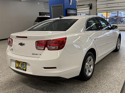 2015 Chevrolet Malibu LS   - Photo 7 - Grand Rapids, MI 49504