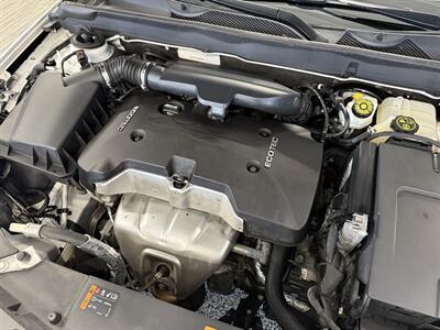 2015 Chevrolet Malibu LS   - Photo 29 - Grand Rapids, MI 49504