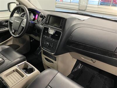 2012 Chrysler Town and Country Touring-L   - Photo 11 - Grand Rapids, MI 49504