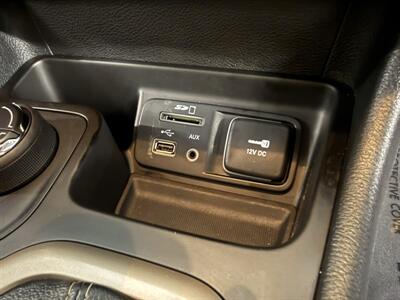 2014 Jeep Cherokee Latitude - Photo 14 - Grand Rapids, MI 49504