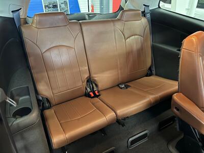 2015 Chevrolet Traverse LTZ   - Photo 15 - Grand Rapids, MI 49504