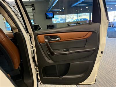 2015 Chevrolet Traverse LTZ   - Photo 16 - Grand Rapids, MI 49504