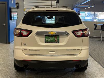 2015 Chevrolet Traverse LTZ   - Photo 6 - Grand Rapids, MI 49504