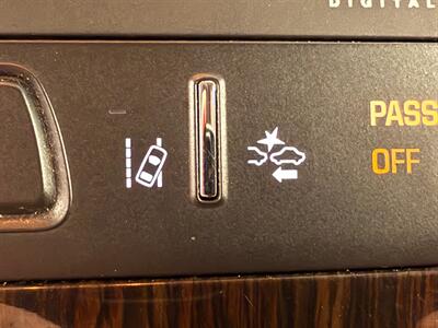 2015 Chevrolet Traverse LTZ   - Photo 29 - Grand Rapids, MI 49504