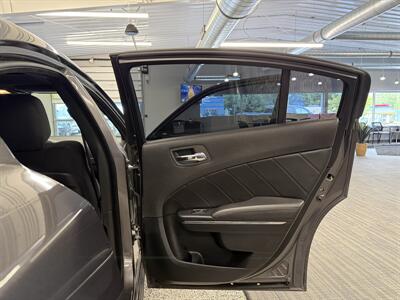 2014 Dodge Charger R/T - Photo 19 - Grand Rapids, MI 49504