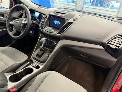 2016 Ford Escape SE   - Photo 13 - Grand Rapids, MI 49504