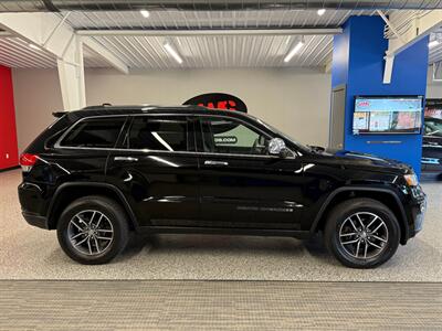 2018 Jeep Grand Cherokee Limited   - Photo 8 - Grand Rapids, MI 49504