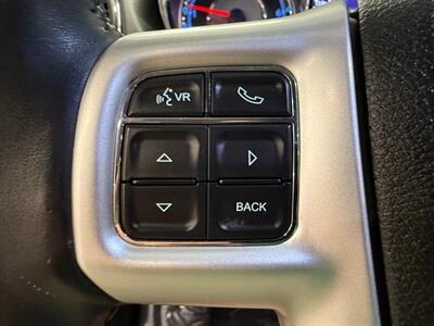 2016 Chrysler Town and Country Touring   - Photo 26 - Grand Rapids, MI 49504