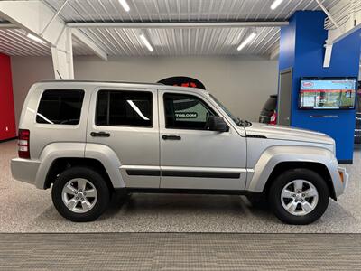 2011 Jeep Liberty Sport   - Photo 8 - Grand Rapids, MI 49504