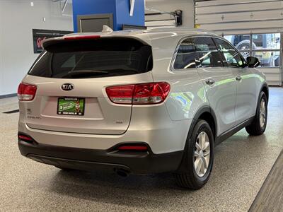 2016 Kia Sorento LX   - Photo 7 - Grand Rapids, MI 49504
