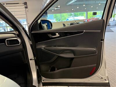 2016 Kia Sorento LX   - Photo 11 - Grand Rapids, MI 49504