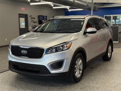 2016 Kia Sorento LX   - Photo 3 - Grand Rapids, MI 49504