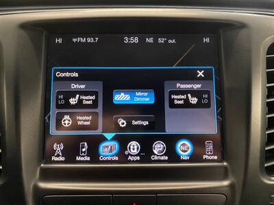 2015 Chrysler 200 S   - Photo 30 - Grand Rapids, MI 49504