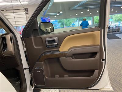 2017 GMC Sierra 1500 Denali   - Photo 12 - Grand Rapids, MI 49504