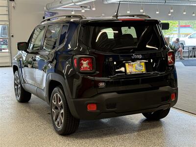 2015 Jeep Renegade Latitude - Photo 5 - Grand Rapids, MI 49504