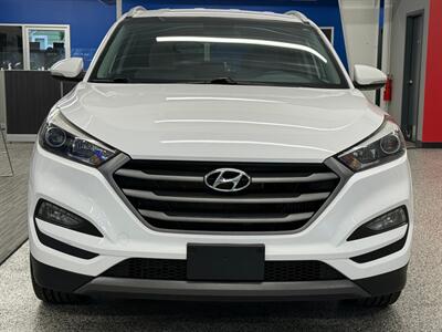 2016 Hyundai TUCSON Sport   - Photo 2 - Grand Rapids, MI 49504