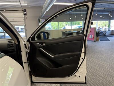 2014 Mazda CX-5 Grand Touring - Photo 34 - Grand Rapids, MI 49504