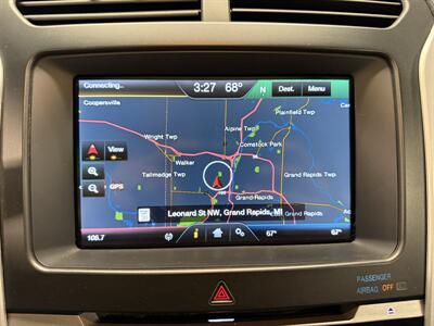2012 Ford Explorer Limited - Photo 8 - Grand Rapids, MI 49504