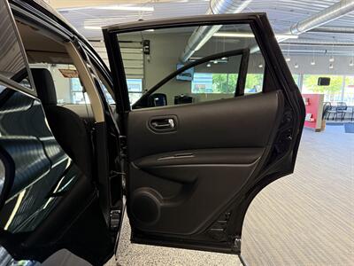 2015 Nissan Rogue Select S - Photo 18 - Grand Rapids, MI 49504